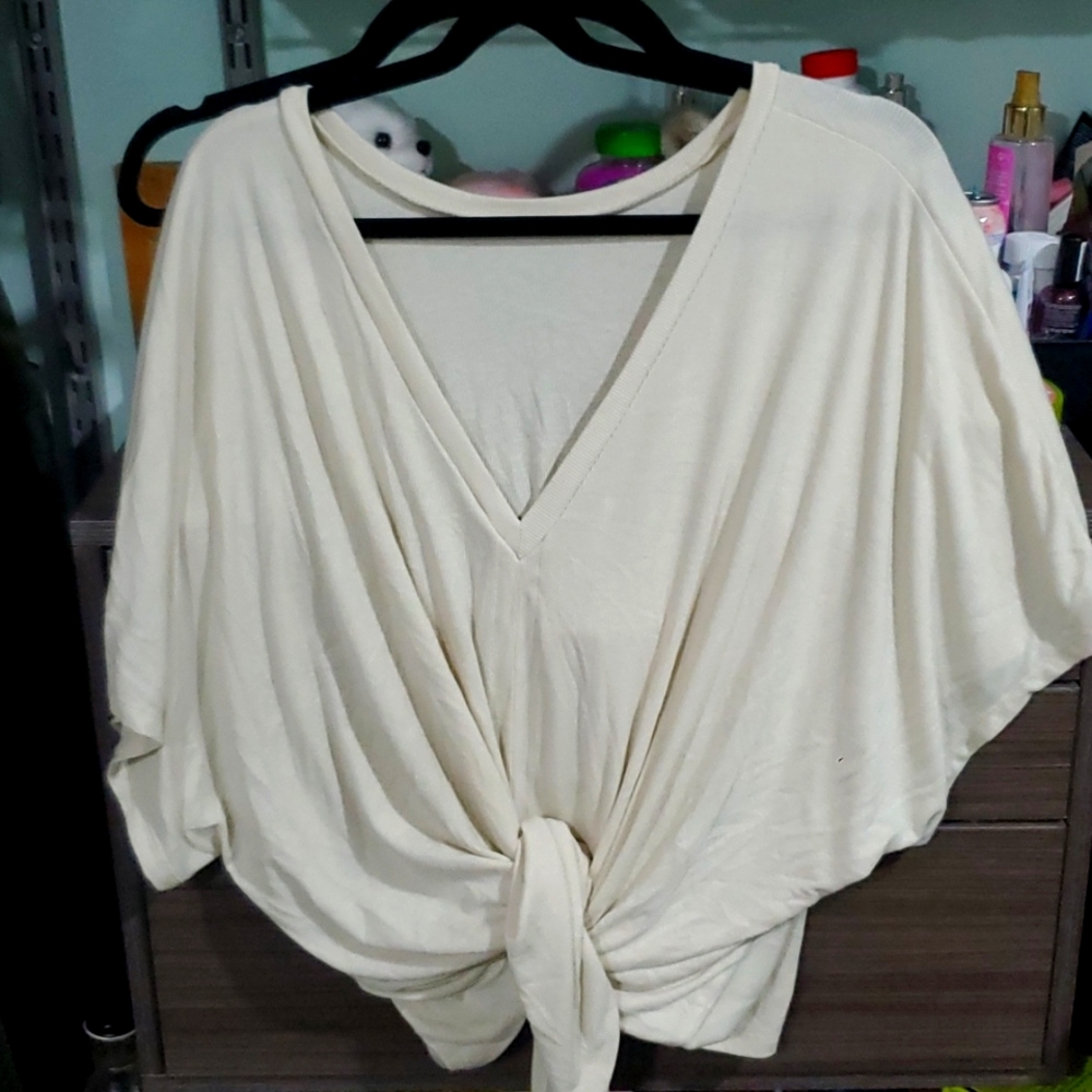 V neck crop top